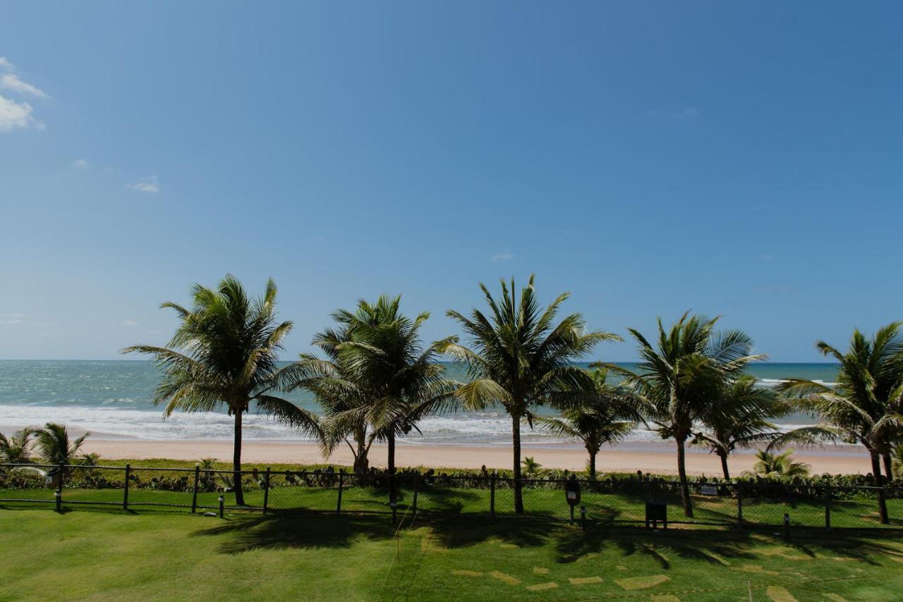 Flat Guarajuba Beira Da Praia Pe Na Areia المظهر الخارجي الصورة